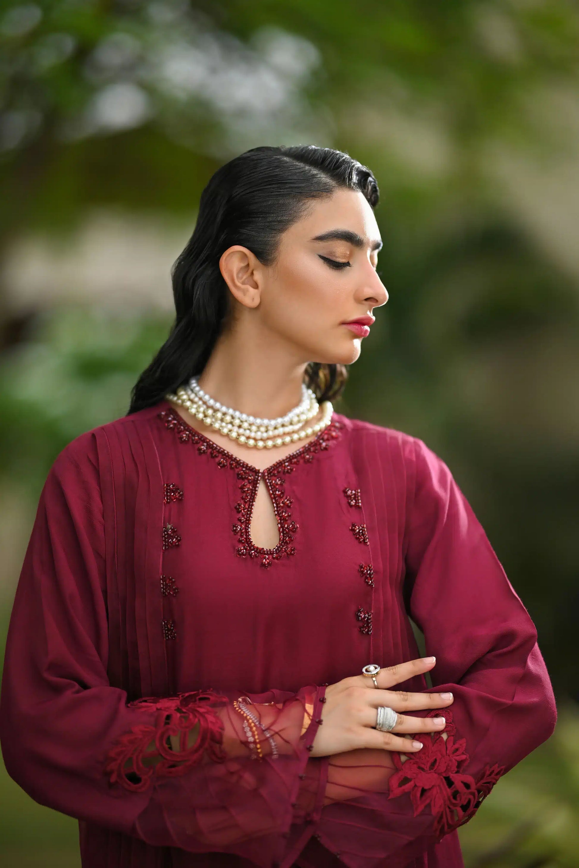 Hue Pret | Leilah Formals 23 | Crimson - Khanumjan  Pakistani Clothes and Designer Dresses in UK, USA 