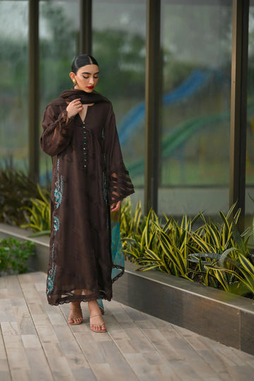 Hue Pret | Leilah Formals 23 | Sahara - Khanumjan  Pakistani Clothes and Designer Dresses in UK, USA 