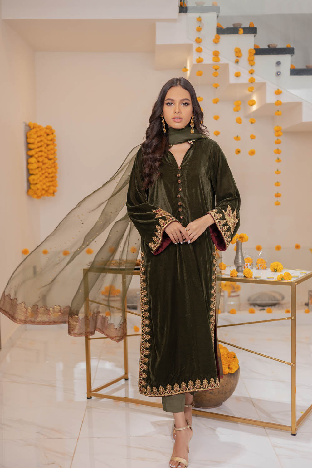 Hue Pret | Zara Suno Collection | ANDAZ - Khanumjan  Pakistani Clothes and Designer Dresses in UK, USA 