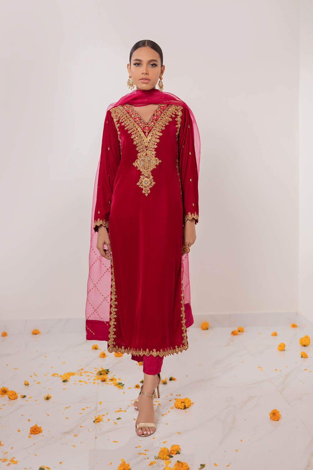 Hue Pret | Zara Suno Collection | CHILLMAN - Khanumjan  Pakistani Clothes and Designer Dresses in UK, USA 