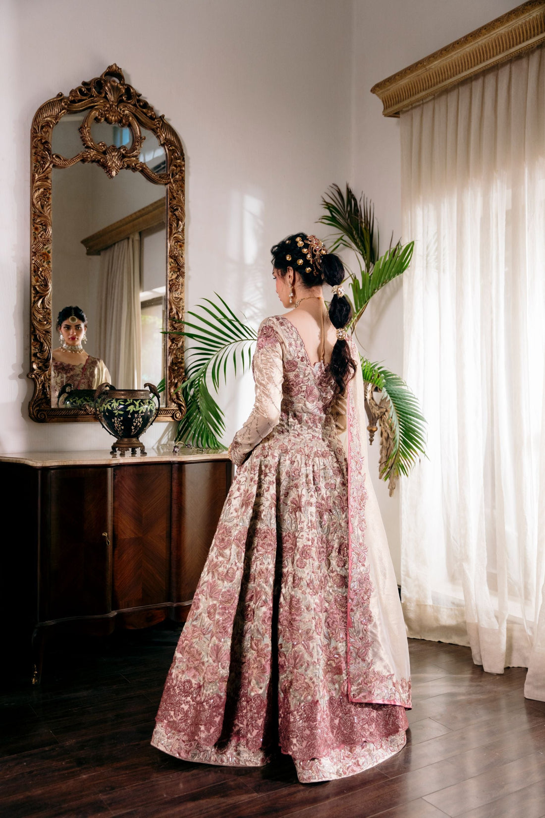 Nilofer Shahid | Whispers in the Moon Light | Sundowner