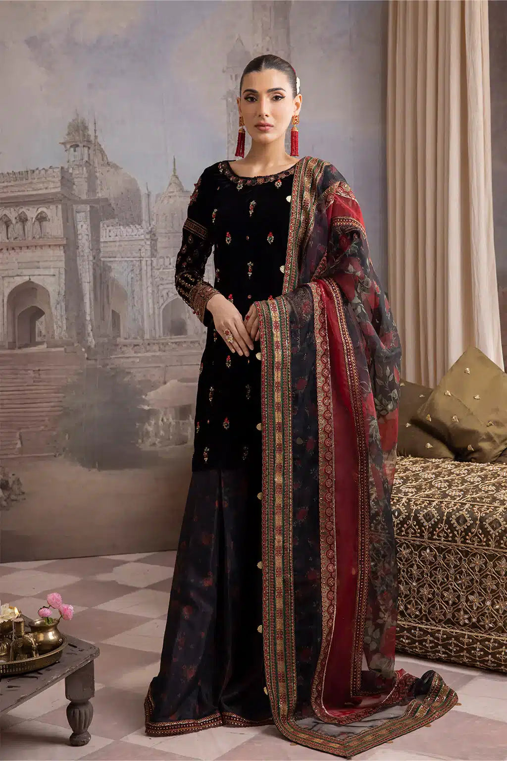 Iznik | Festive Velvet 23 | IV-20 AYYAR - Khanumjan  Pakistani Clothes and Designer Dresses in UK, USA 