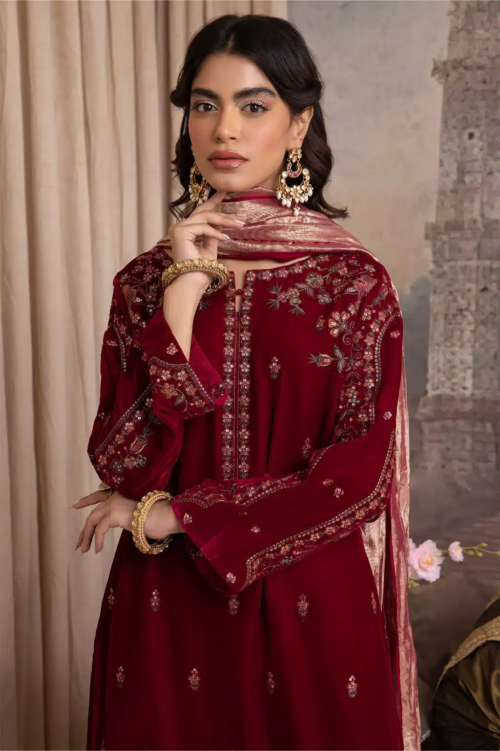 Iznik | Festive Velvet 23 | IV-27 HARF - Khanumjan  Pakistani Clothes and Designer Dresses in UK, USA 