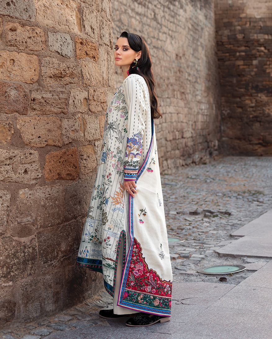 Esmel | Lueur Dorient | Ivoria