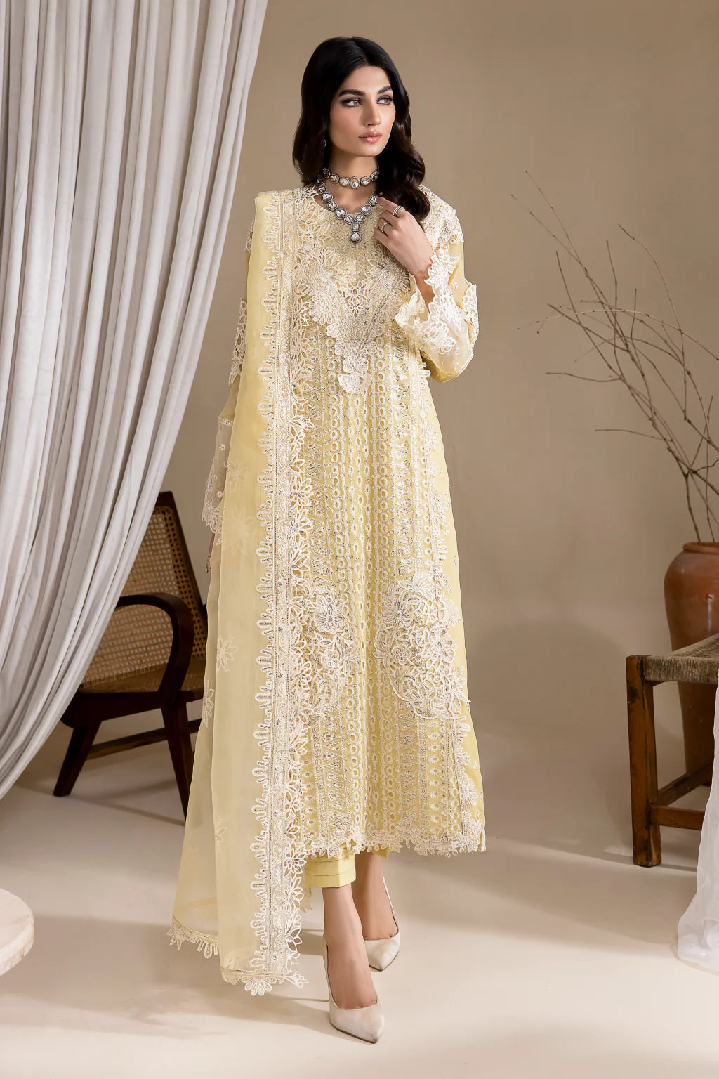 Iznik | Chinnon Chiffon | CC-23 DELILAH - Khanumjan  Pakistani Clothes and Designer Dresses in UK, USA 