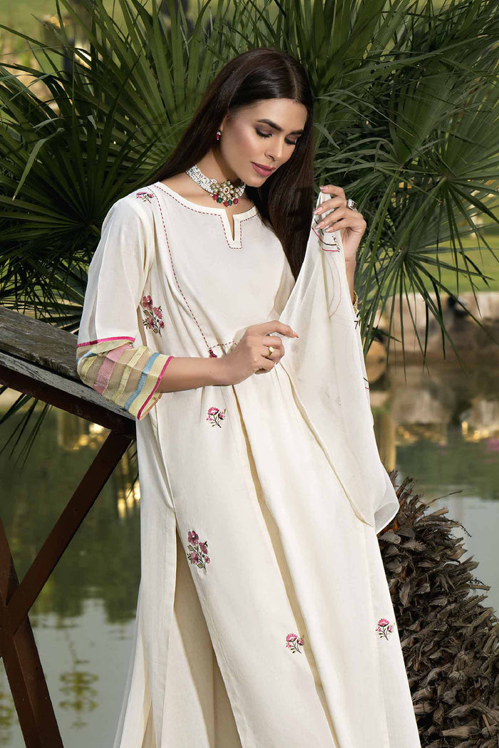 Nishat Linen | Luxury Collection 24 | KFS24-32 - Khanumjan  Pakistani Clothes and Designer Dresses in UK, USA 