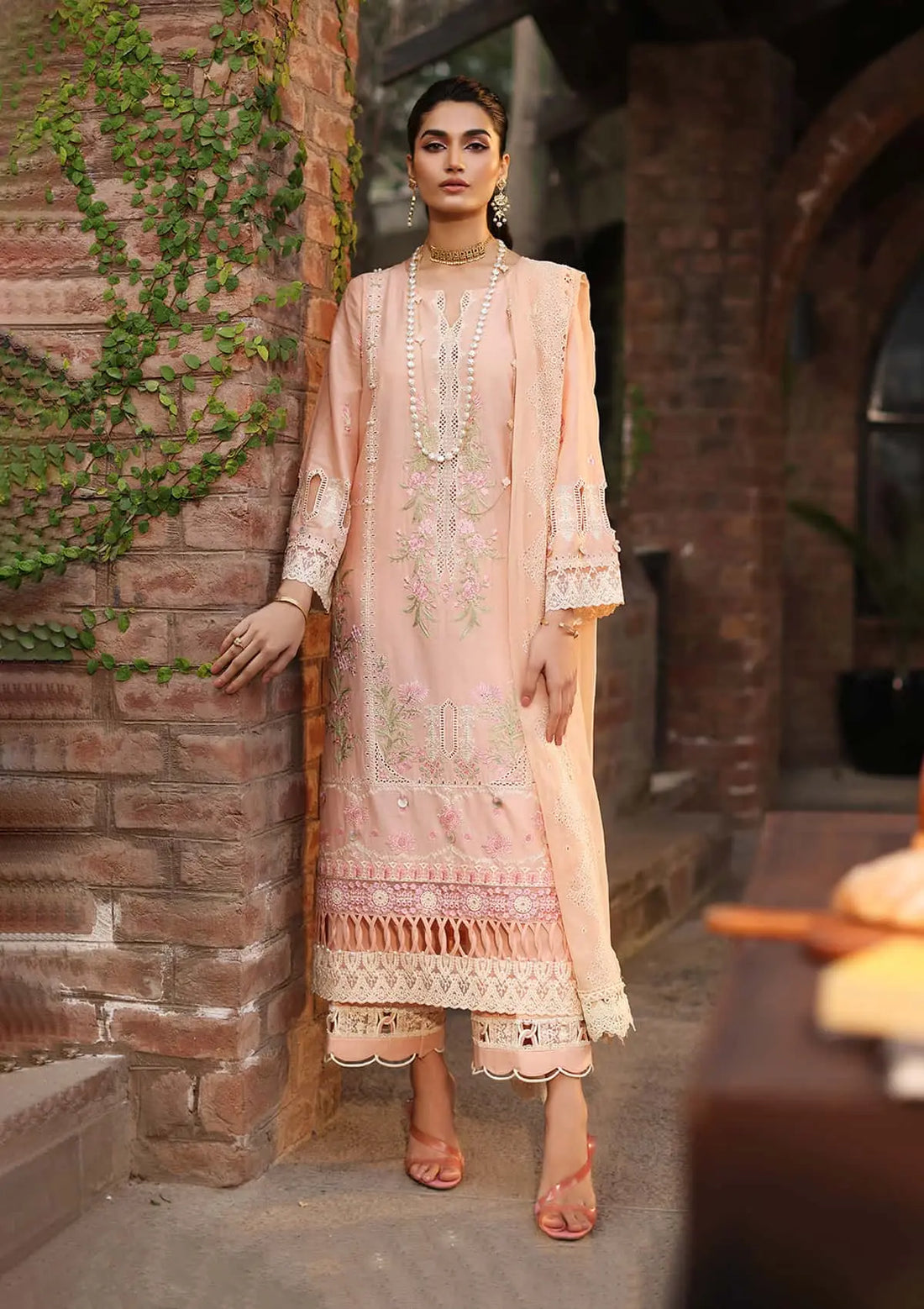 Kahf Premium | Festive Lawn 24 | KFL-11 MAAHRU - Khanumjan  Pakistani Clothes and Designer Dresses in UK, USA 