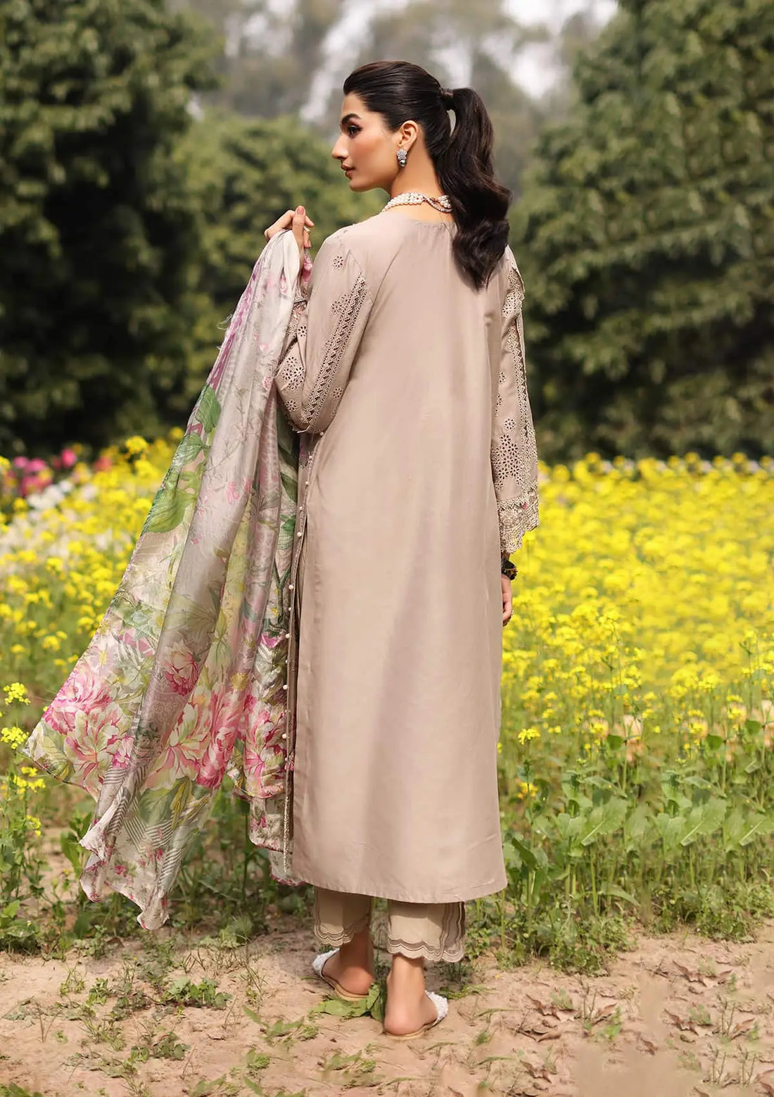 Kahf Premium | Festive Lawn 24 | KFL-12 HEER - Khanumjan  Pakistani Clothes and Designer Dresses in UK, USA 