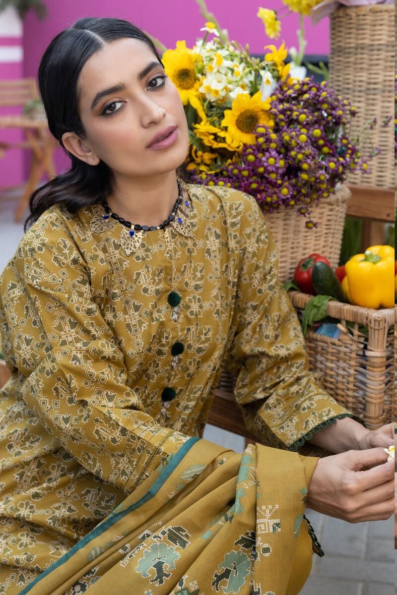 Khaadi | Essentials-Tailored'24 | P-19 - Khanumjan  Pakistani Clothes and Designer Dresses in UK, USA 