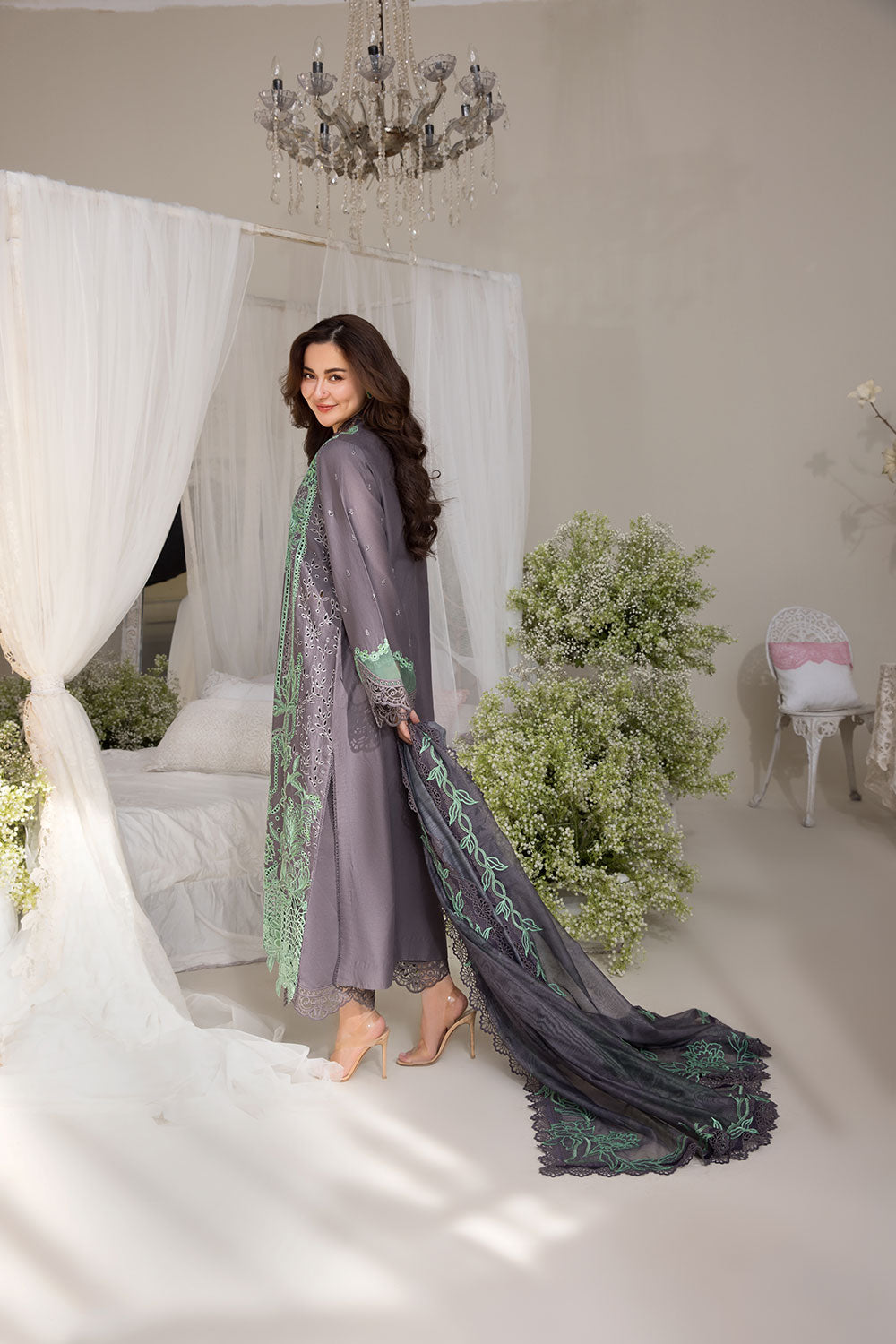 Sobia Nazir | Luxury Lawn 25 | 3B