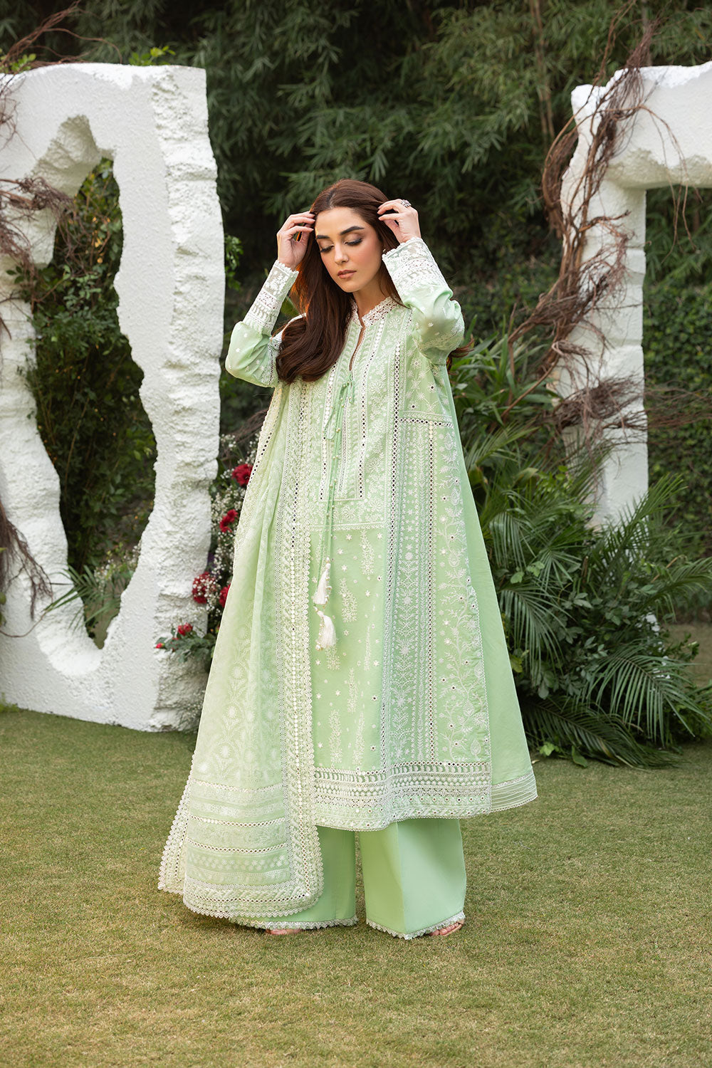 Sobia Nazir | Luxury Lawn 25 | 7B