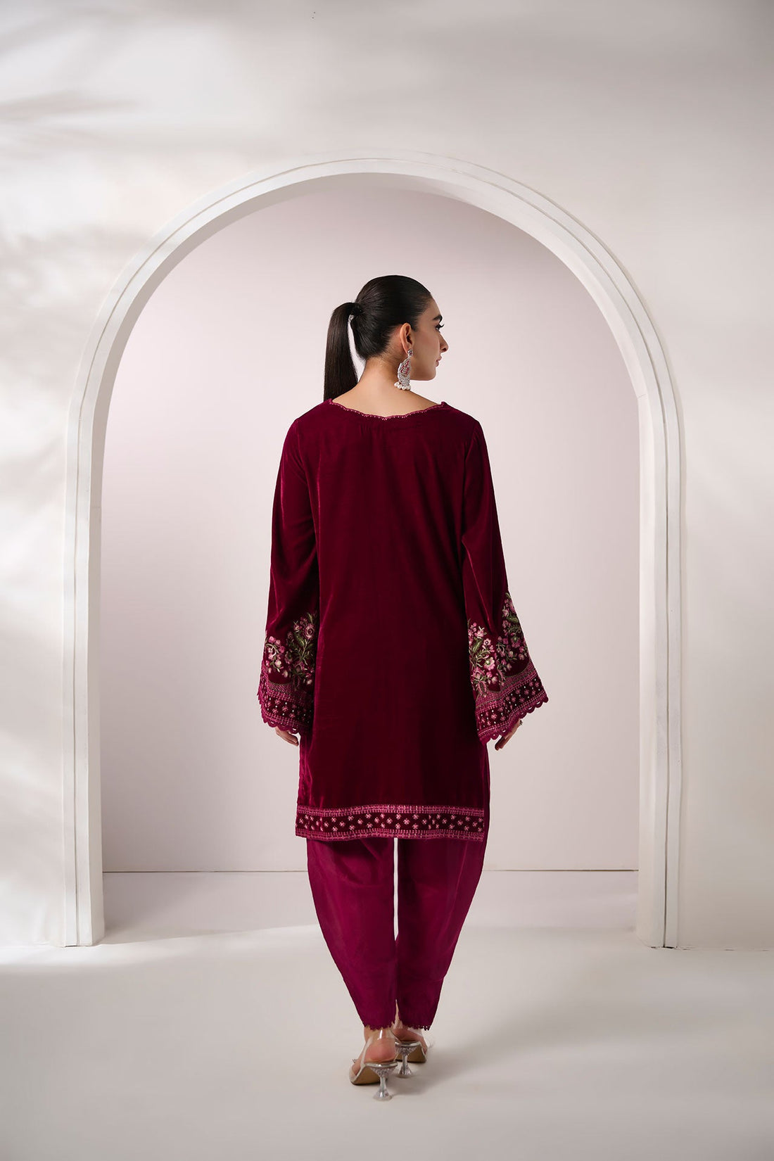 Dhanak | Velvet Edit | FW24DA-2628 PLUM