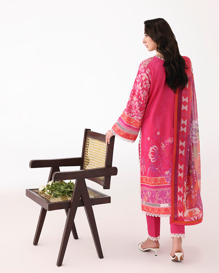 Roheenaz | Rosette Lawn | Lumina