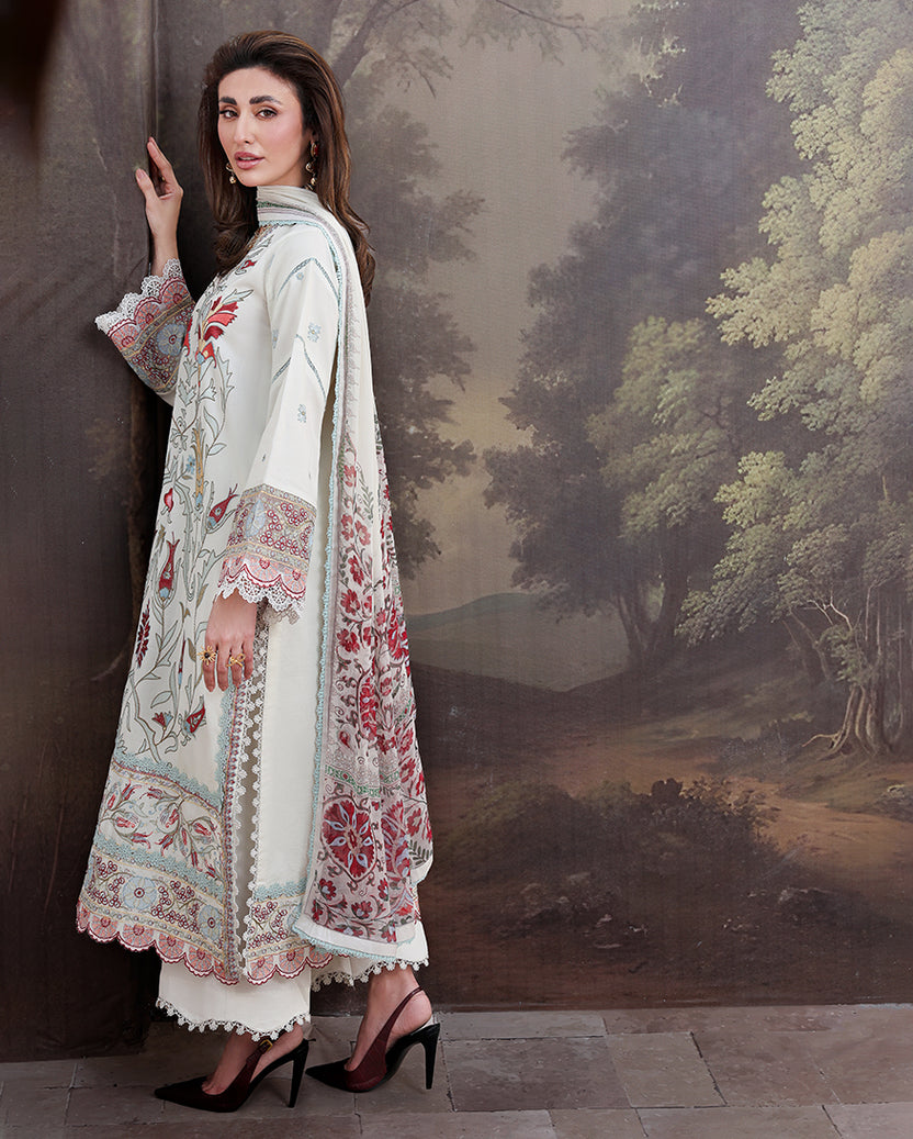 Roheenaz | Floral Reverie Luxury Lawn | Lunar Glow
