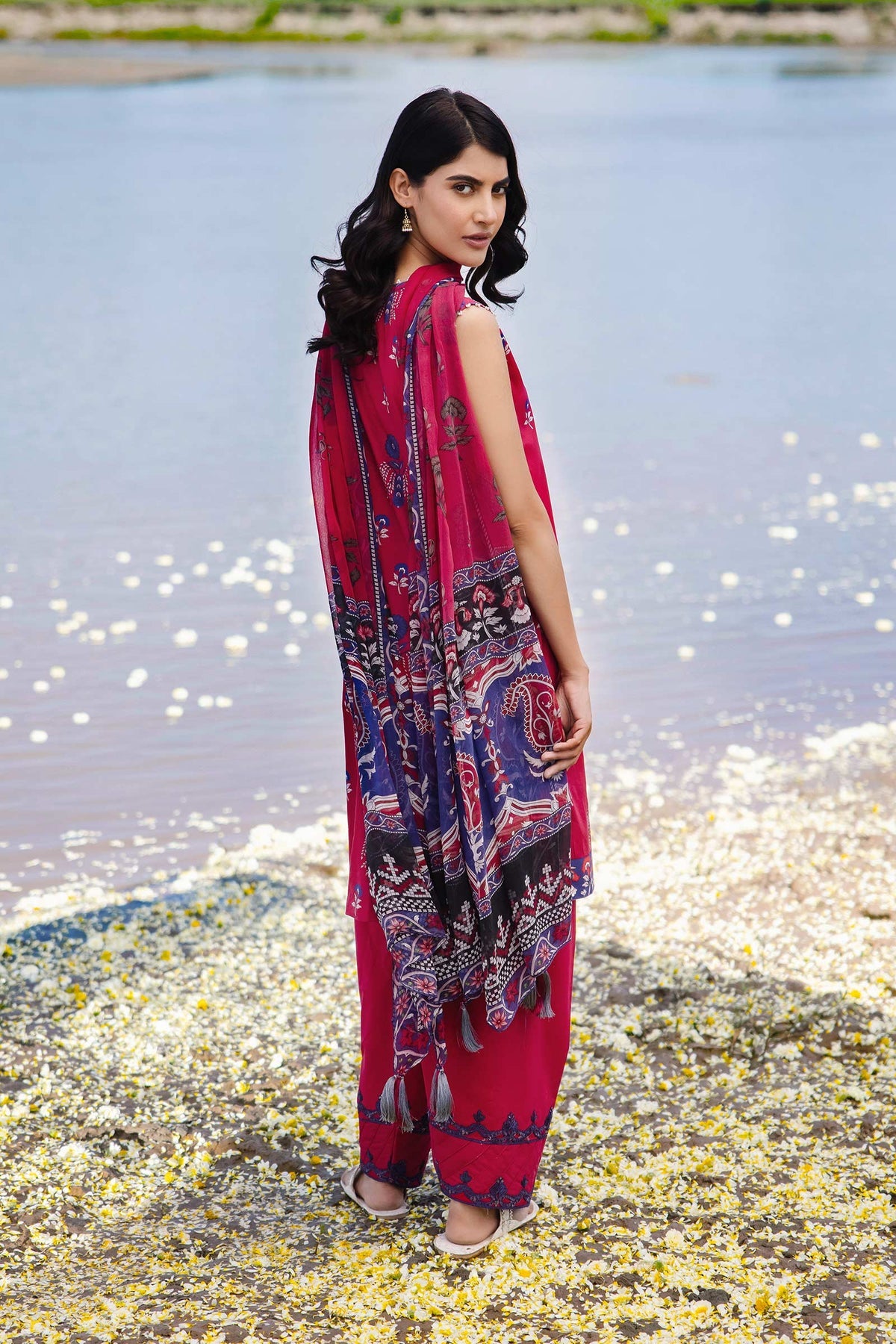 Maria b | M Basics Lawn | 412-B - Khanumjan  Pakistani Clothes and Designer Dresses in UK, USA 