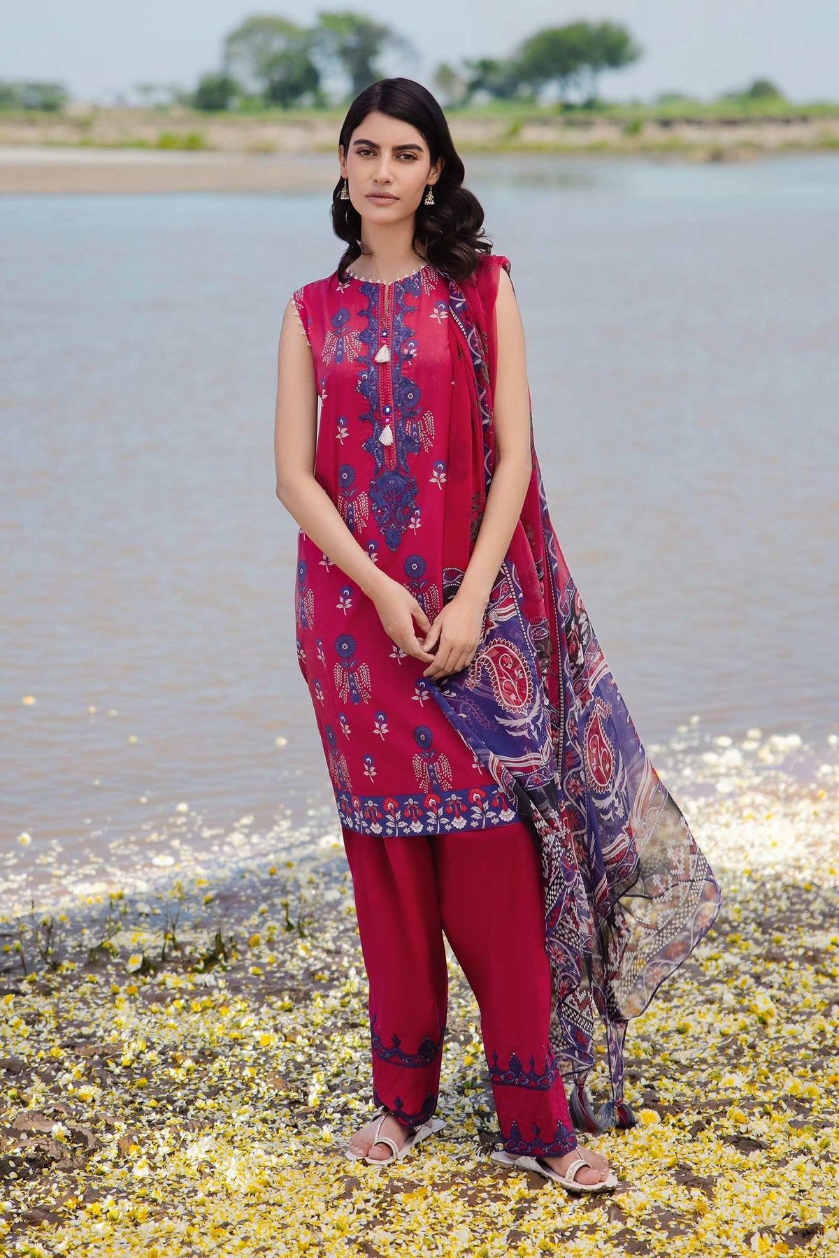 Maria b | M Basics Lawn | 412-B - Khanumjan  Pakistani Clothes and Designer Dresses in UK, USA 