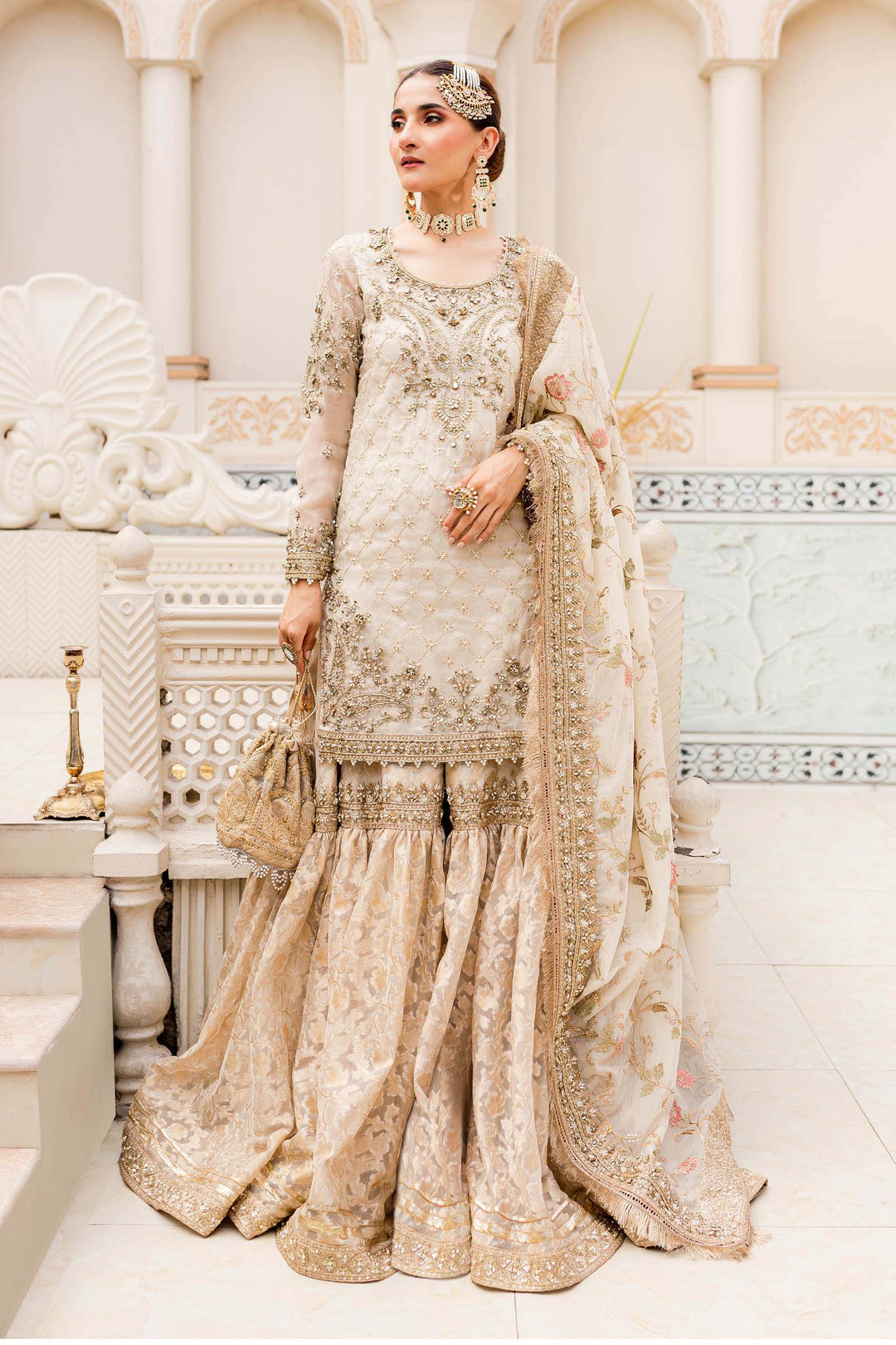 Maria B Bridal Couture | Pakistani Bridal Outfits UK Tagged "Ivory" Maria B Bridal Couture | Pakistani Bridal Outfits UK Tagged "Ivory"