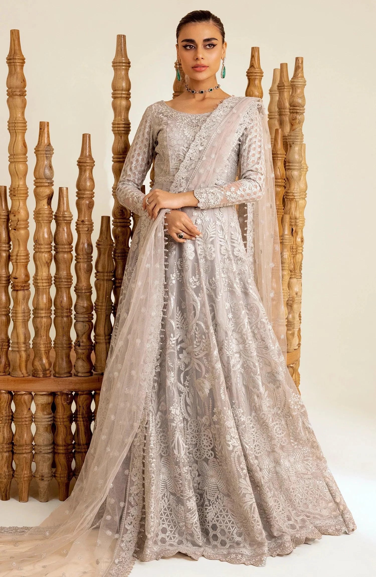 Maryum N Maria | The Brides 23 | Silver Thorn (MS23-535) - Khanumjan  Pakistani Clothes and Designer Dresses in UK, USA 