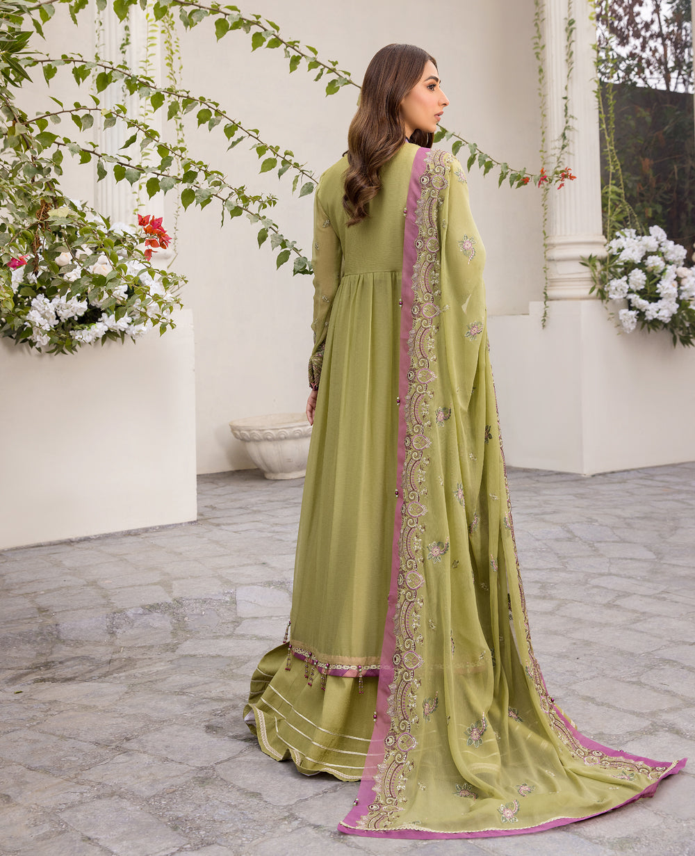 Xenia Formals | Raahi Luxury Formals | FUSEELAH