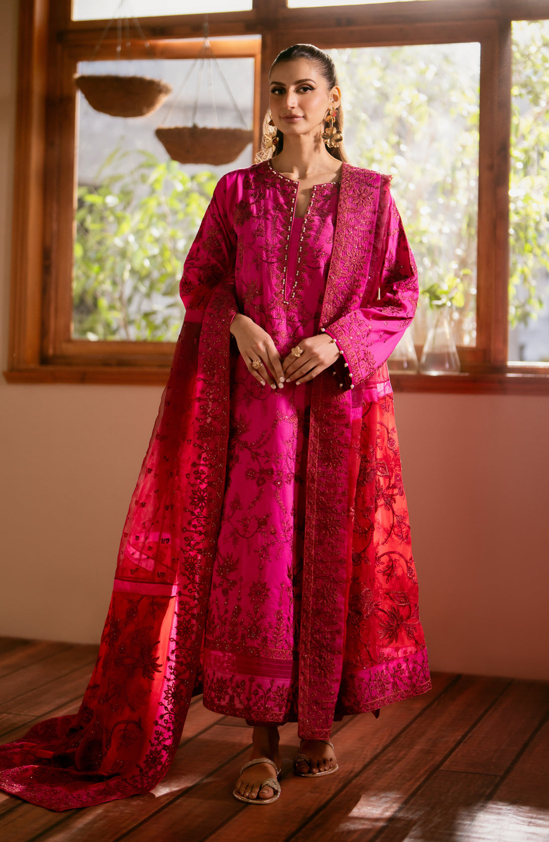 Maryum N Maria | Luxury Lawn 24 | Mona - Khanumjan  Pakistani Clothes and Designer Dresses in UK, USA 