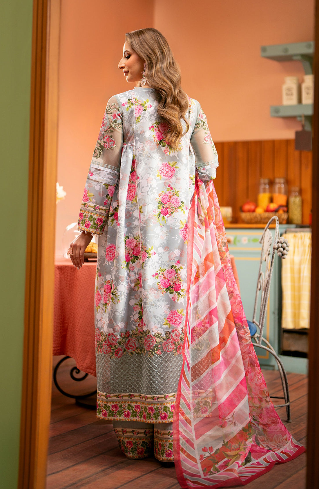 Maryum N Maria | Luxury Lawn 24 | Maya - Khanumjan  Pakistani Clothes and Designer Dresses in UK, USA 