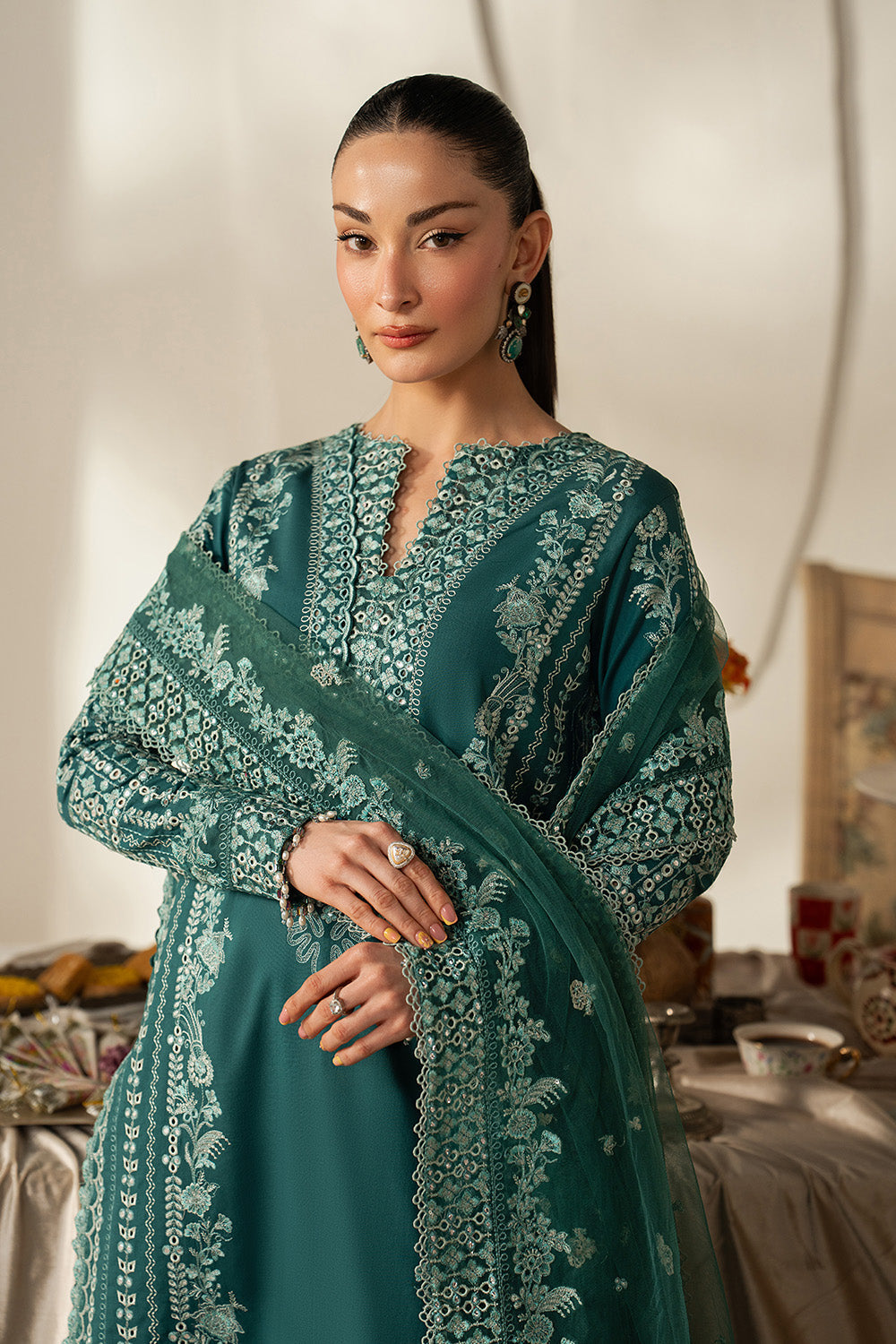 Buy | Hit Pakistani Clothes | Khanum Jan United Kingdom Tagged "Emerald Green" Buy | Hit Pakistani Clothes | Khanum Jan United Kingdom Tagged "Emerald Green"