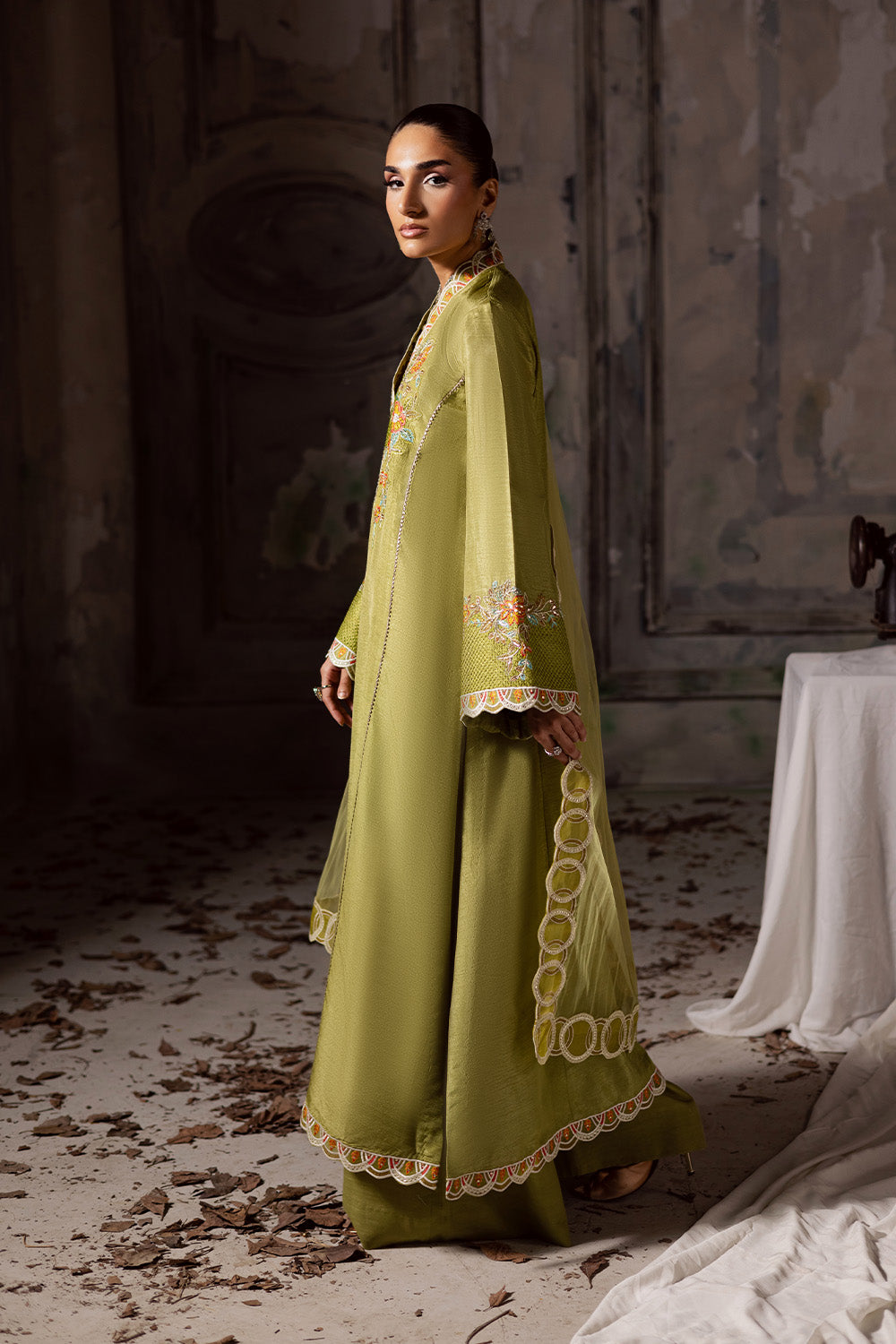 Maryum N Maria | Zarq Festive | ZARAA - MSS5837