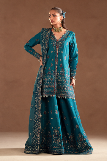 Emaan Adeel | Selene Formals | MIRELLE