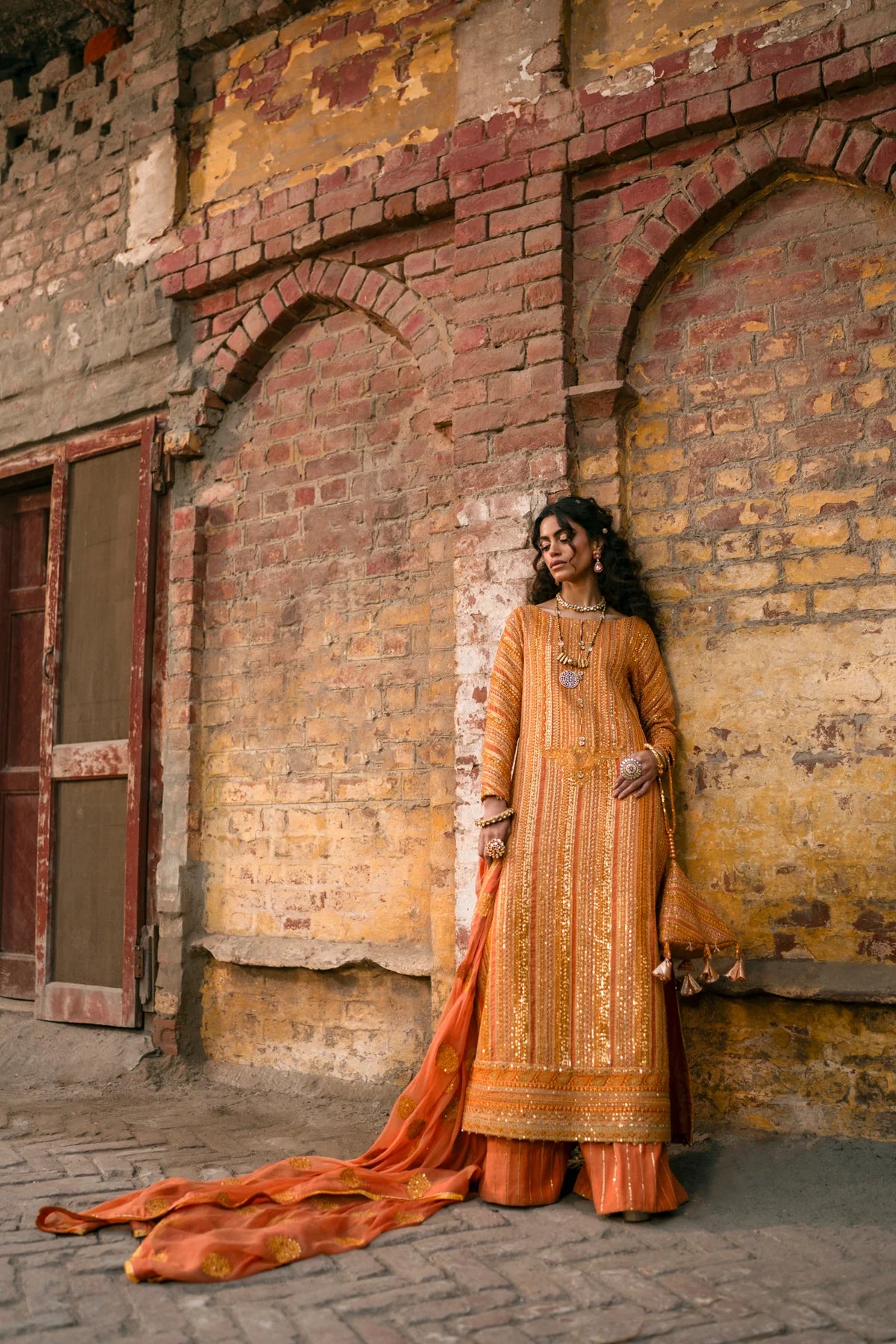 Erum Khan | Mannat Formals | Shamma - Khanumjan  Pakistani Clothes and Designer Dresses in UK, USA 