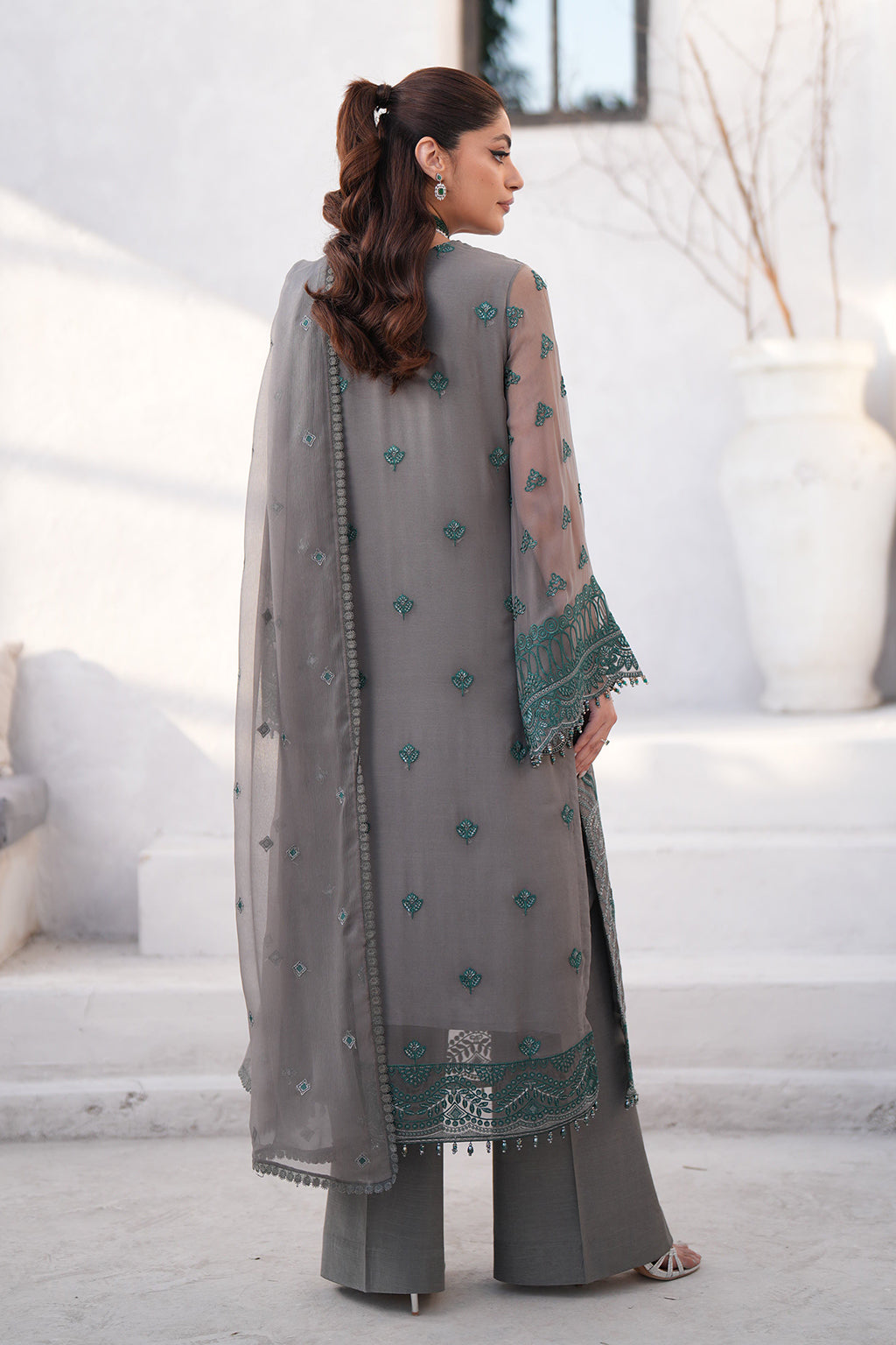 Flossie | Kuch Khas Formals | ELLE - Khanumjan  Pakistani Clothes and Designer Dresses in UK, USA 
