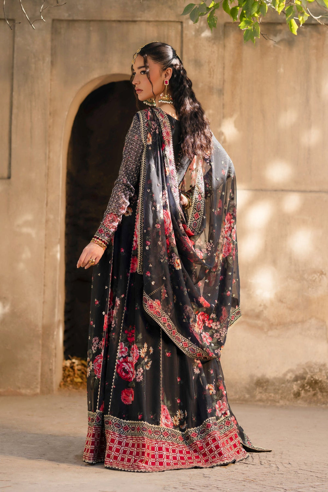 Xenia Formals | Ready to Wear | NAZNEEN