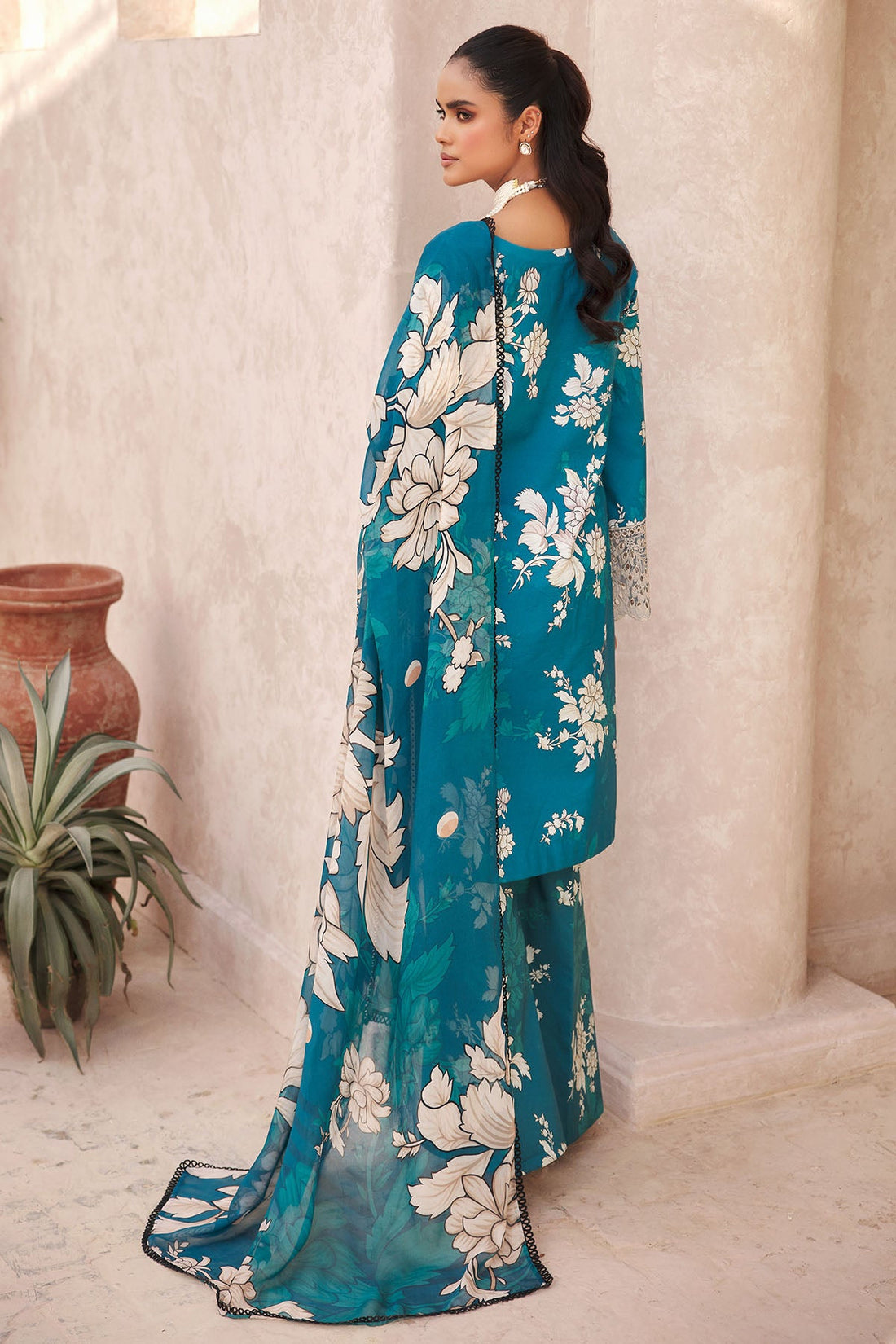 Motifz | Amal Luxury Lawn | 3737 - Khanumjan  Pakistani Clothes and Designer Dresses in UK, USA 