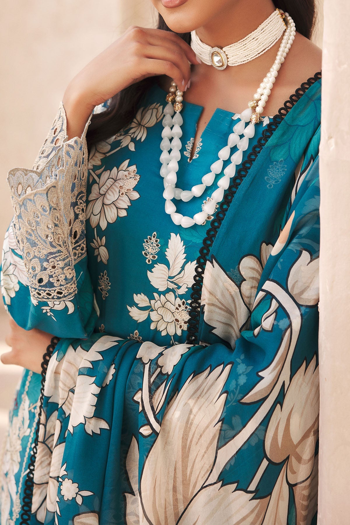 Motifz | Amal Luxury Lawn | 3737 - Khanumjan  Pakistani Clothes and Designer Dresses in UK, USA 