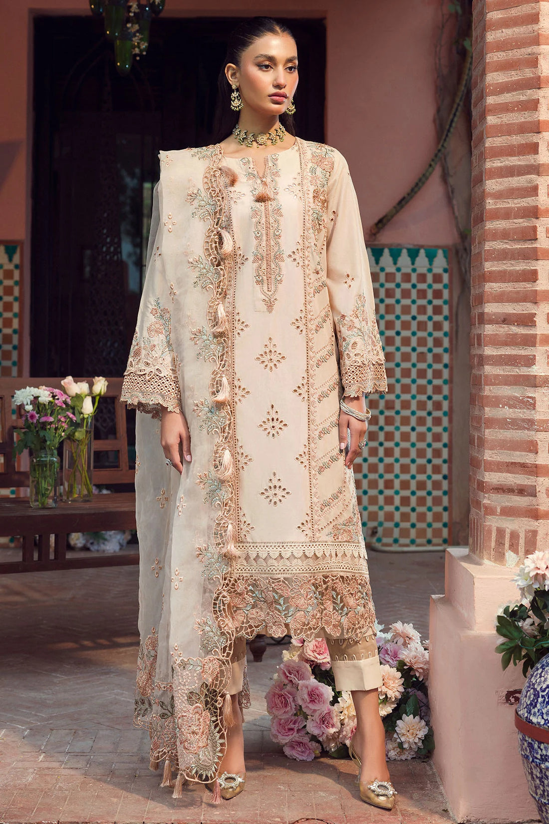 Motifz | Premium Lawn 24 | 4426-JANNAT - Khanumjan  Pakistani Clothes and Designer Dresses in UK, USA 