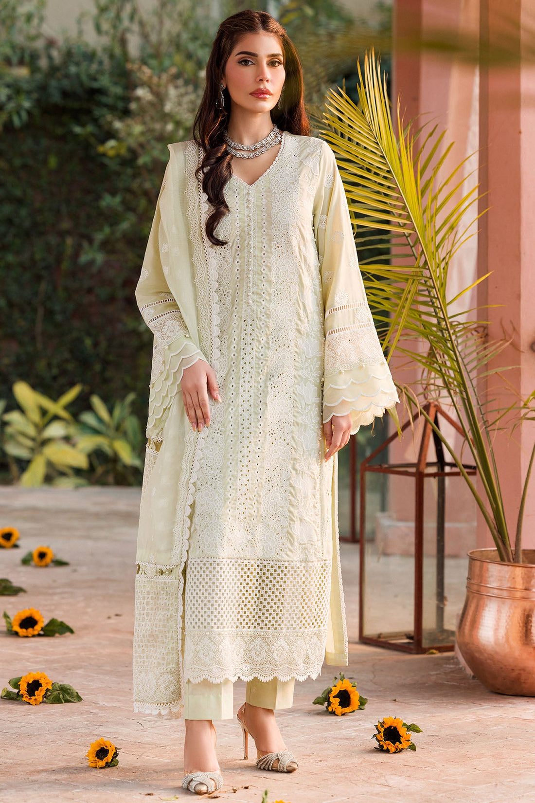 Motifz | Premium Lawn 24 | 4432-BENAZIR - Khanumjan  Pakistani Clothes and Designer Dresses in UK, USA 