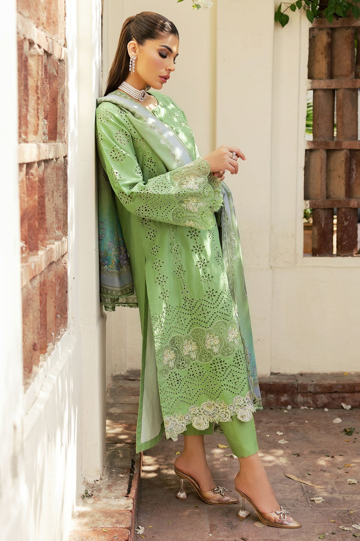 Motifz | Summer Lawn 24 | 4703 - Khanumjan  Pakistani Clothes and Designer Dresses in UK, USA 