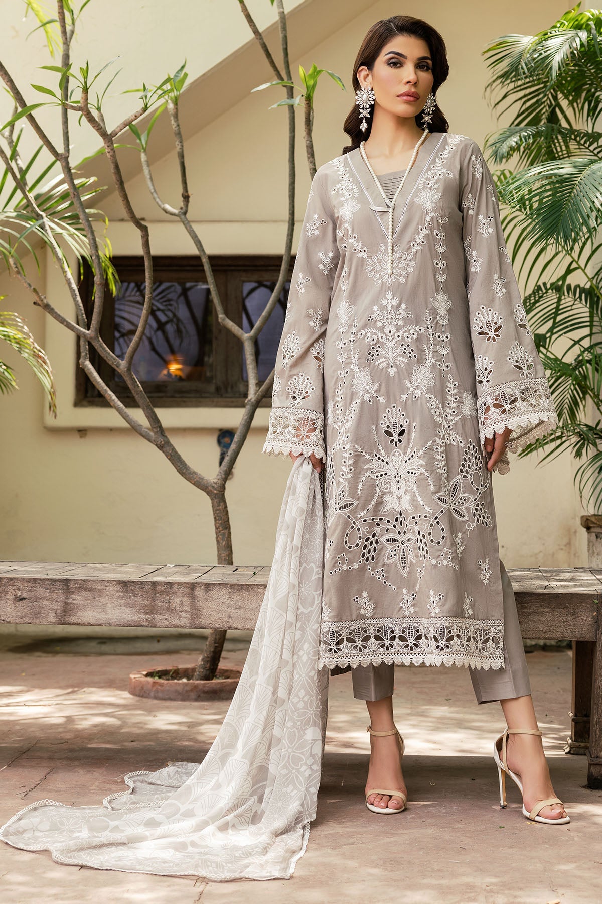 Motifz | Summer Lawn 24 | 4707 - Khanumjan  Pakistani Clothes and Designer Dresses in UK, USA 