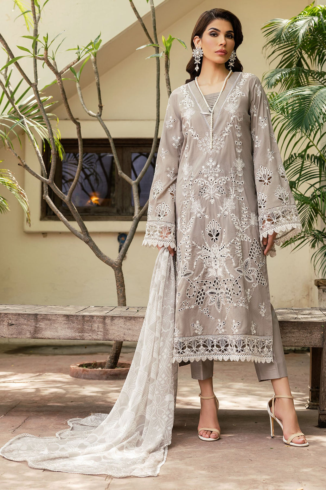 Motifz | Summer Lawn 24 | 4707 - Khanumjan  Pakistani Clothes and Designer Dresses in UK, USA 