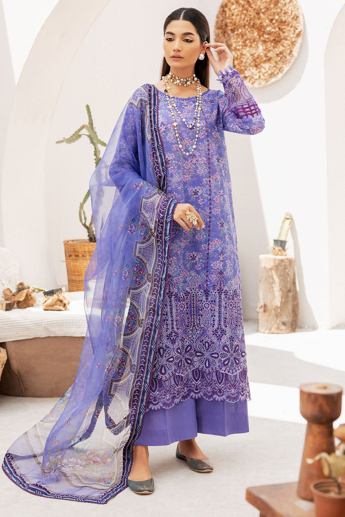 Motifz | Amal Lawn | 4724-ESRA - Khanumjan  Pakistani Clothes and Designer Dresses in UK, USA 