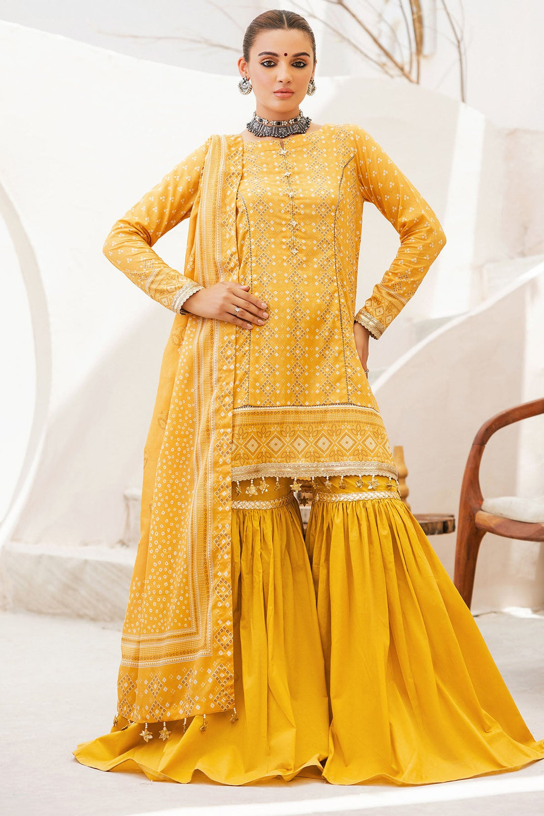 Motifz | Rang Lawn | 4733-ARMISH - Khanumjan  Pakistani Clothes and Designer Dresses in UK, USA 