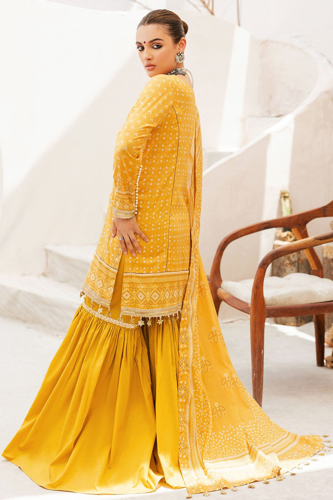 Motifz | Rang Lawn | 4733-ARMISH - Khanumjan  Pakistani Clothes and Designer Dresses in UK, USA 