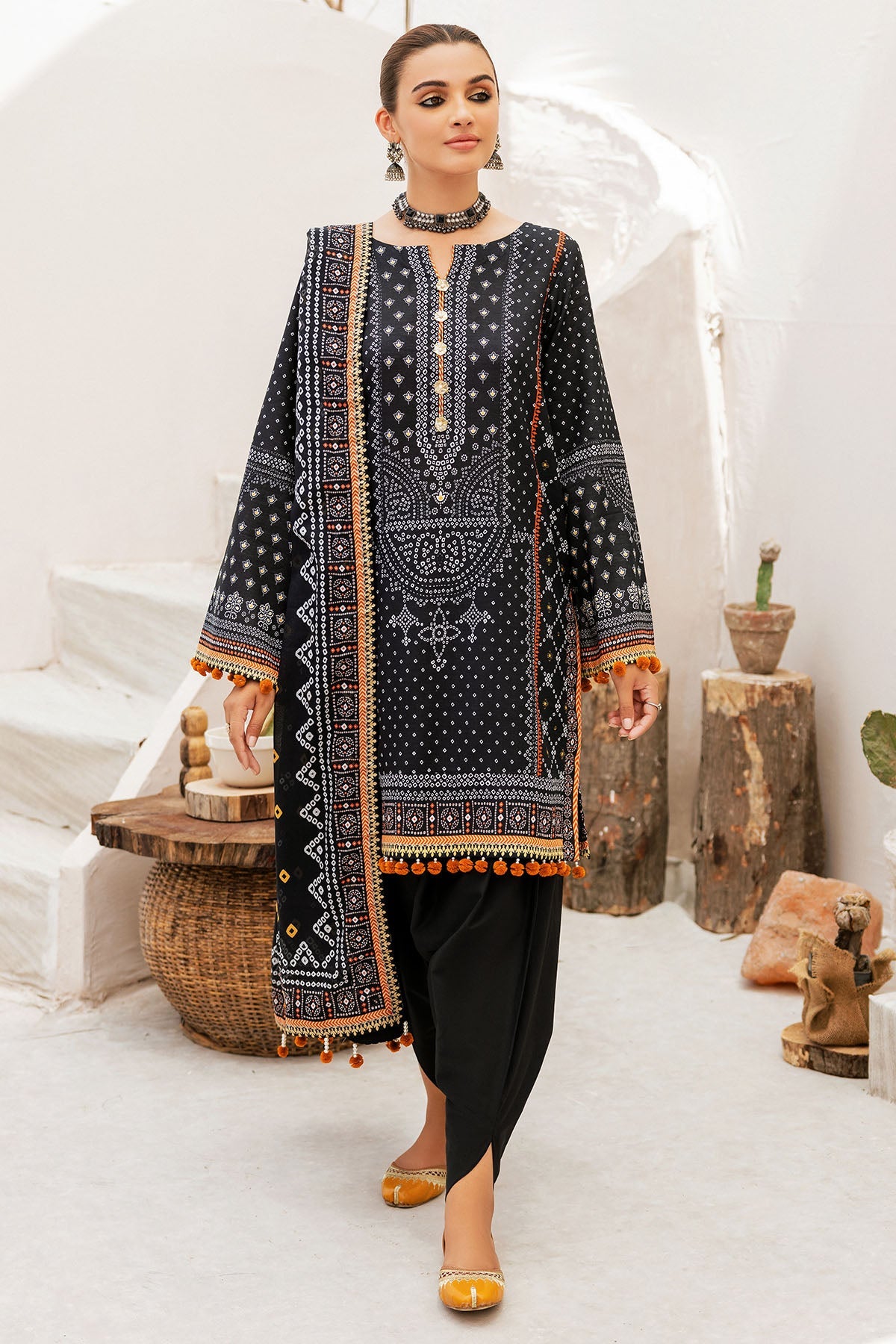 Motifz | Rang Lawn | 4735-MIRHA - Khanumjan  Pakistani Clothes and Designer Dresses in UK, USA 