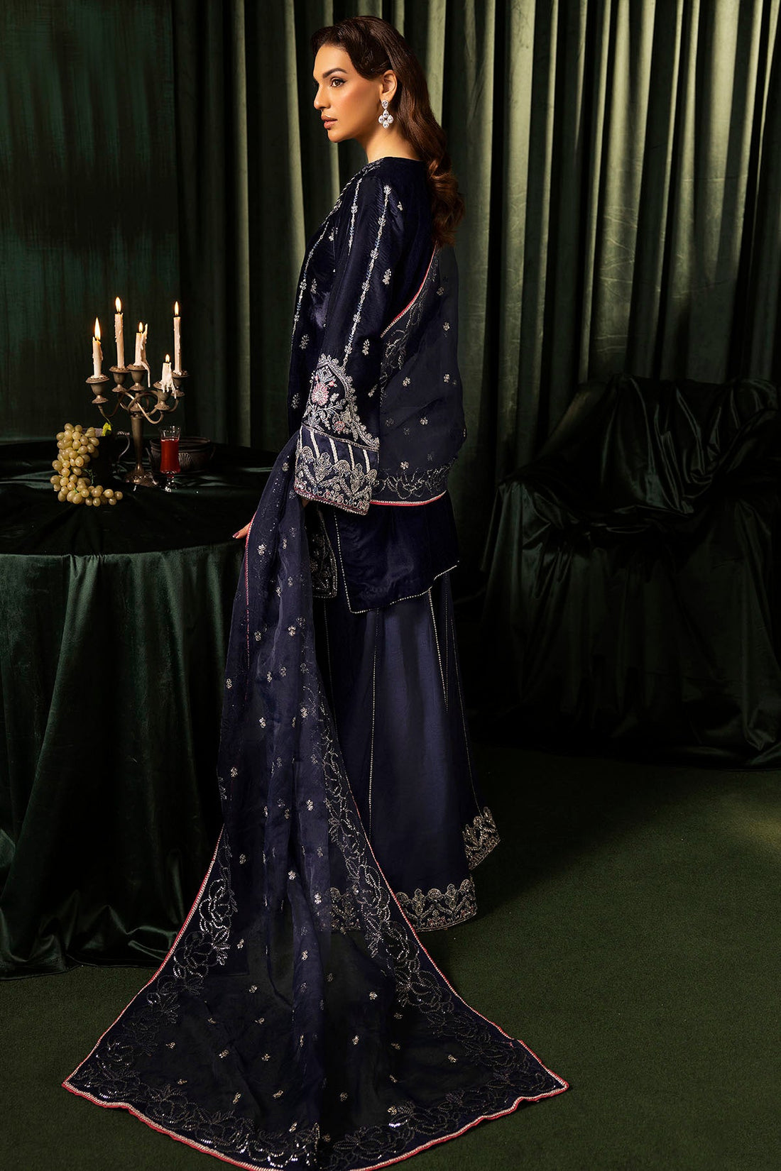 Motifz | Velvet Formals | 5092-AAIRA