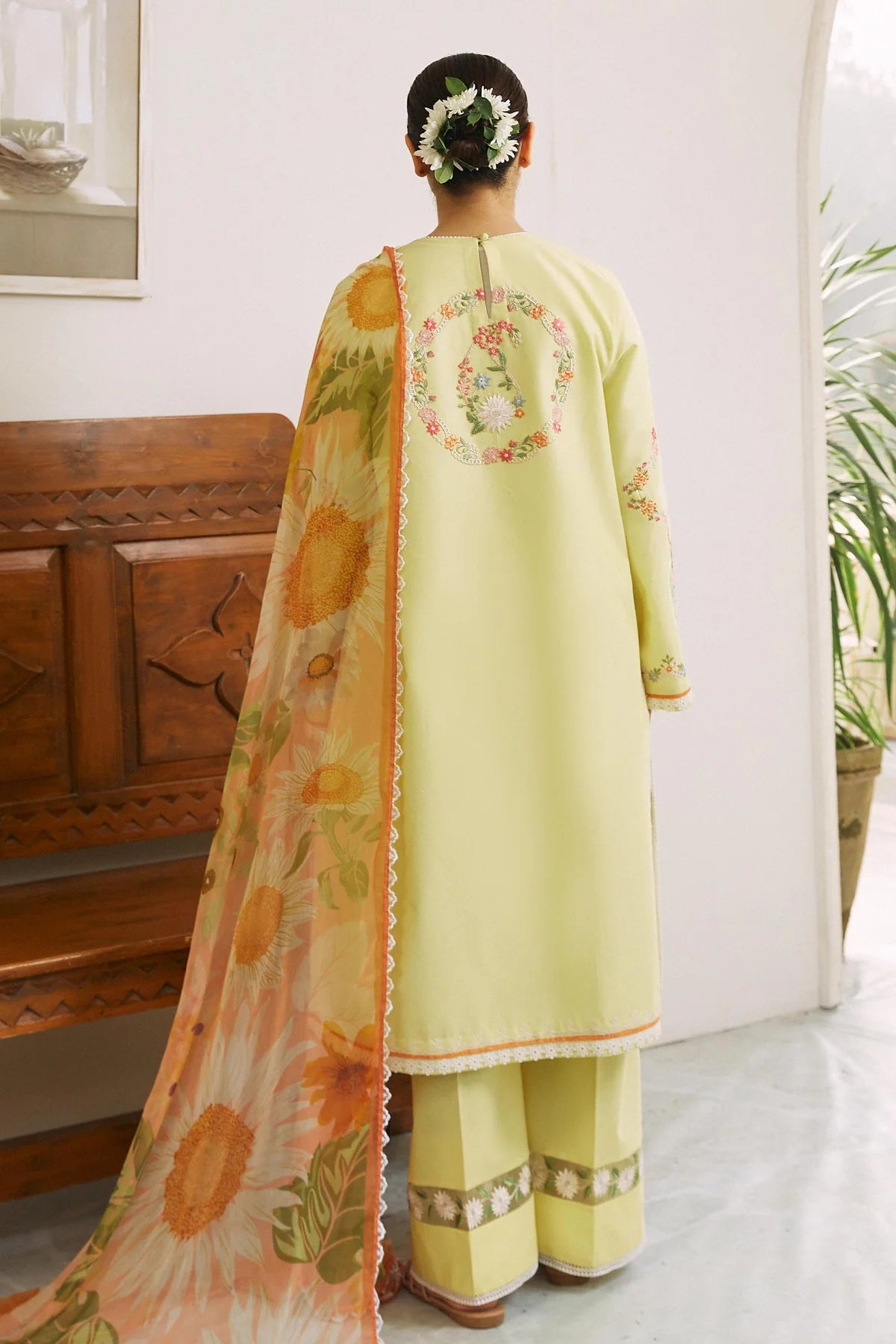 Zara Shahjahan | Coco Lawn 24 | MAHAY-4B - Khanumjan  Pakistani Clothes and Designer Dresses in UK, USA 