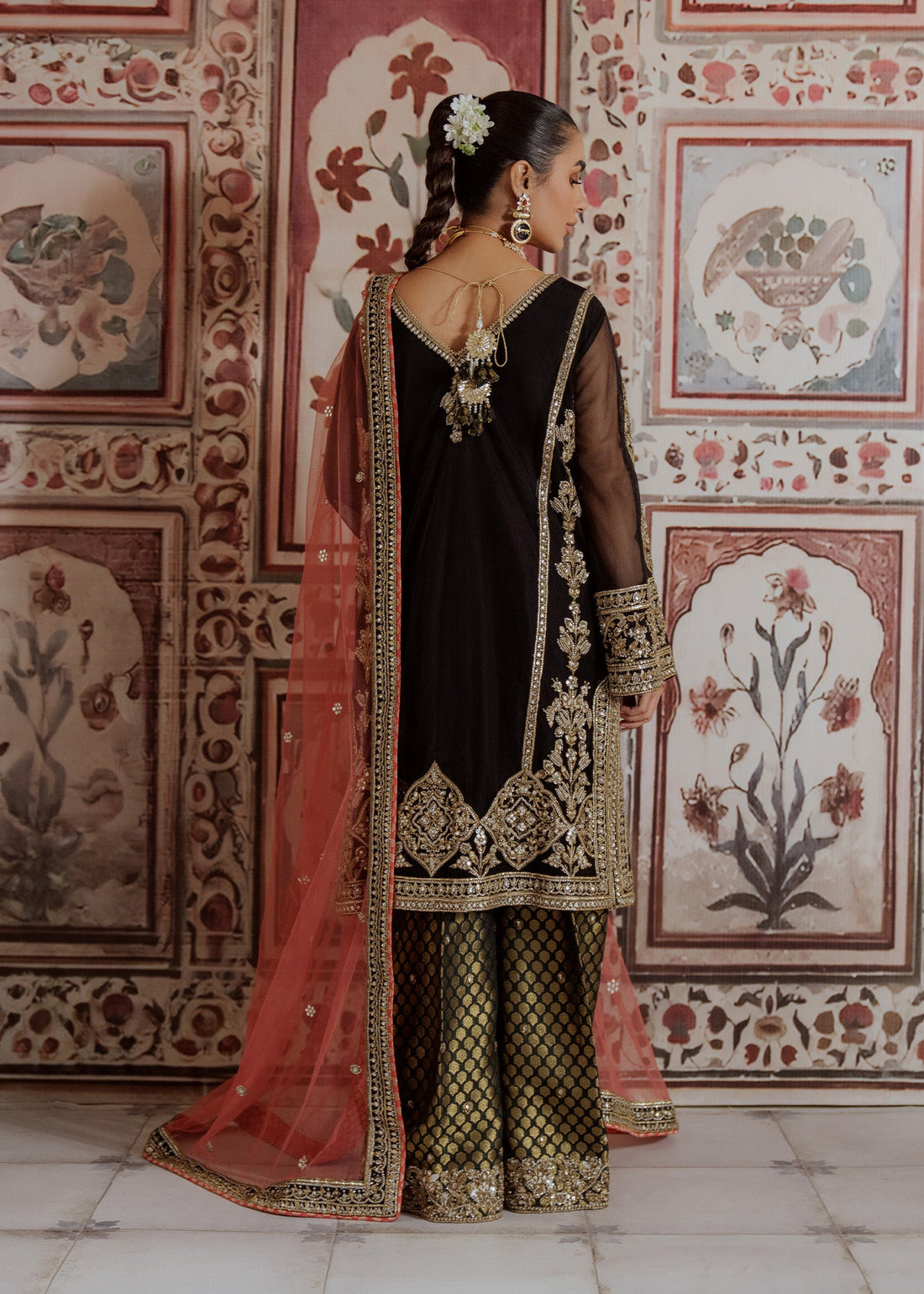 Mahgul | Portraits of Anaya | Coral Onyx