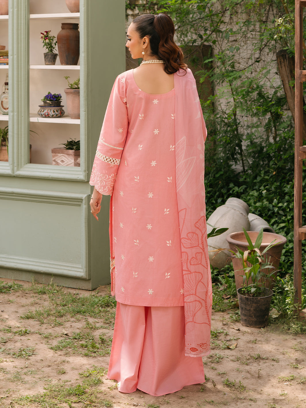 Mahnur | Masakali Luxury Lawn 24 | MK 03 - A - Khanumjan  Pakistani Clothes and Designer Dresses in UK, USA 