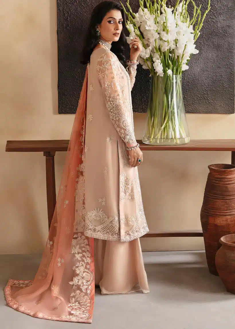 Mahum Asad | Lamhay Wedding Formals 23 | Saloni - Khanumjan  Pakistani Clothes and Designer Dresses in UK, USA 