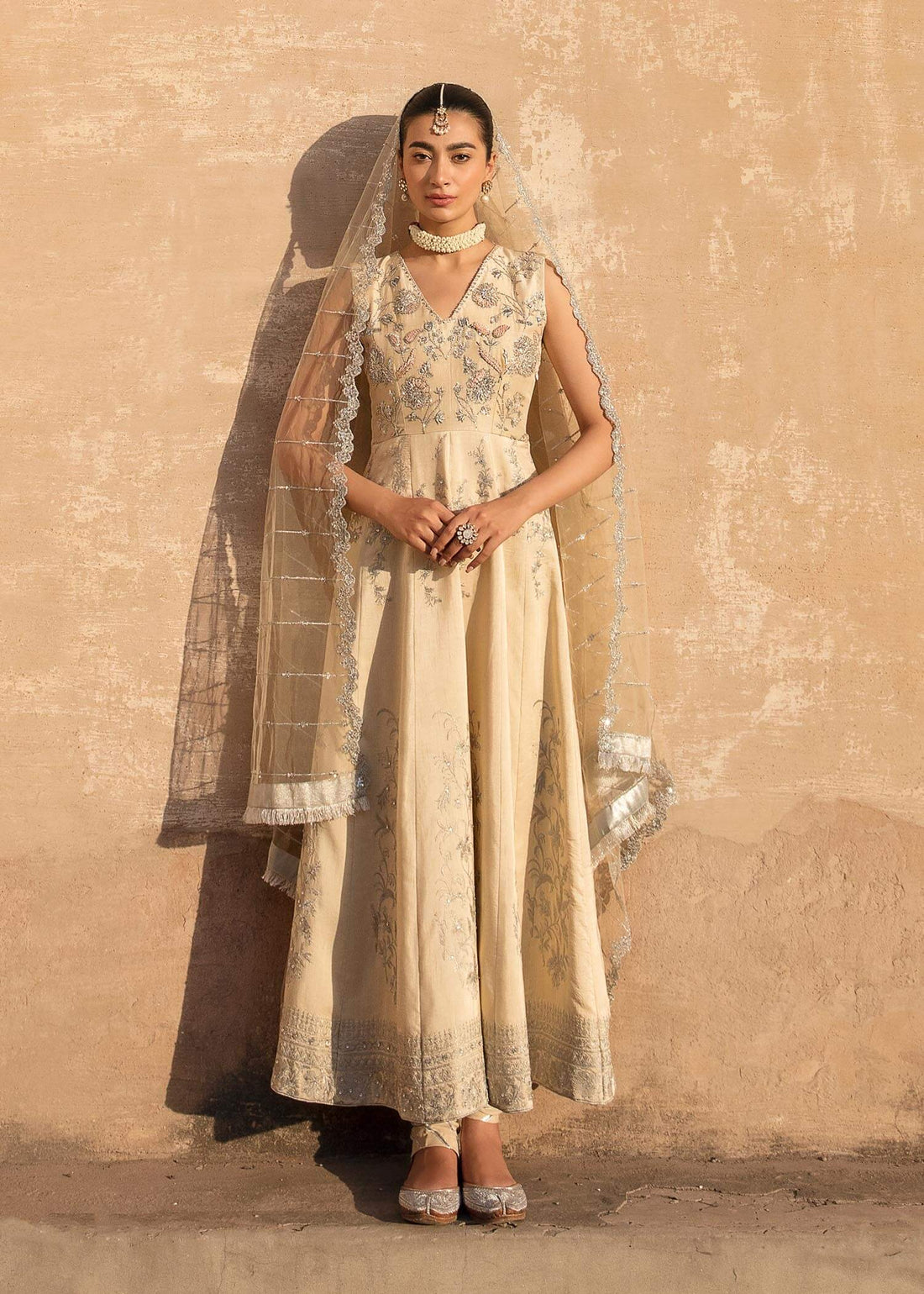 Mahum Asad | Gul Posh Luxury Formals ’23 | Bahaar - Khanumjan  Pakistani Clothes and Designer Dresses in UK, USA 