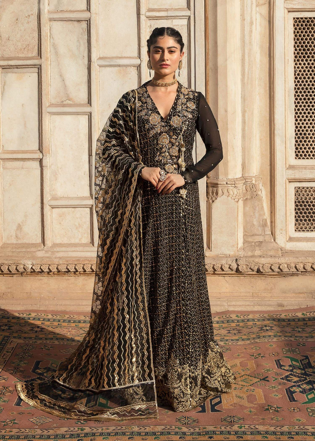 Mahum Asad | Gul Posh Luxury Formals ’23 | Chiraagh - Khanumjan  Pakistani Clothes and Designer Dresses in UK, USA 