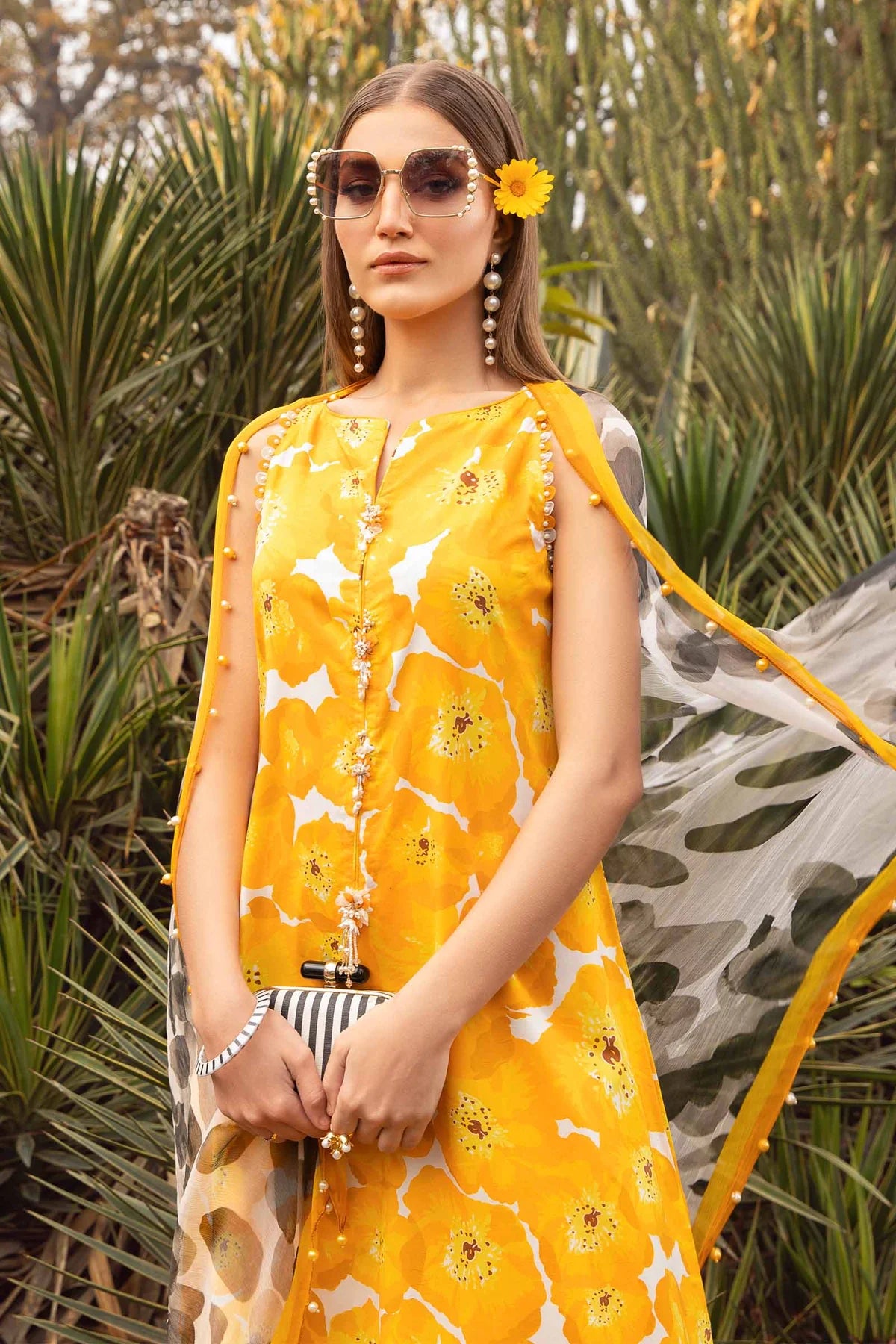 Maria B | M Prints Spring 24 | MPT-2112-B - Khanumjan  Pakistani Clothes and Designer Dresses in UK, USA 